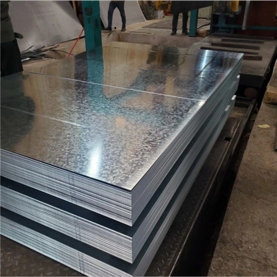 Tolerancia del 2% GOST ASTM AISI JIS BS Placa galvanizada en caliente longitud 2000-6000 mm o personalizada