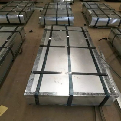 Hoja de acero galvanizado con recubrimiento de alucinos Hoja de techo corrugado para 5-25m 0.1mm-1.2mm
