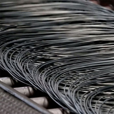 Superficie negra de baja emisión de carbono, alambre de rodillas de acero laminado en caliente Q195 SAE1006 SAE1008 para productos