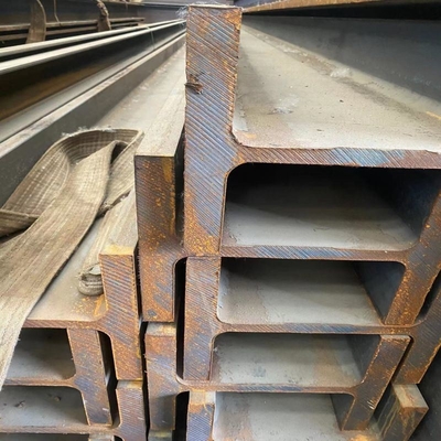Acero de construcción personalizable A36 / Ss400 / S235jr/S275jr/S355jjr/Q235 / Q355 vigas I laminadas en caliente/ángulo/canales/vigas H