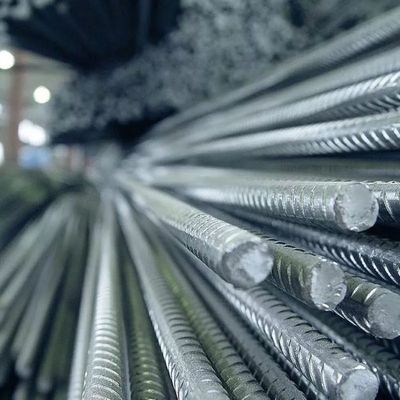 Material de construcción Rebar de acero al carbono deformado HRB500 HRB400 Gr60 Gr40 6mm/9mm/12mm