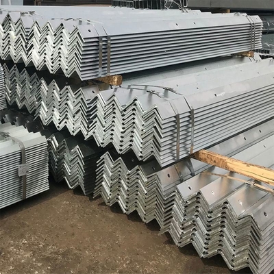 Acero de ángulo suave laminado en caliente ASTM A572 Acero de ángulo galvanizado para construcción igual