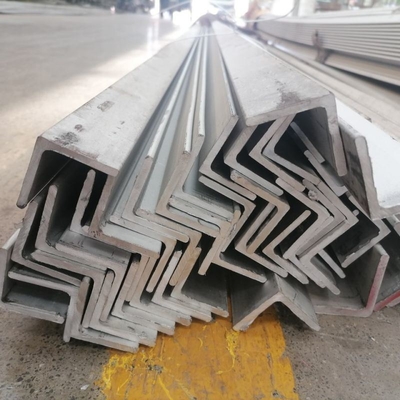 Acero inoxidable ASTM 304 hierro de ángulo igual para construcción St37 técnica de laminado en caliente