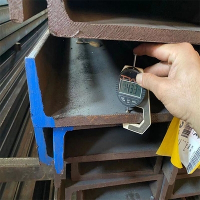 Partes de acero galvanizadas de longitud personalizada de acero estructural de canal U de canal C