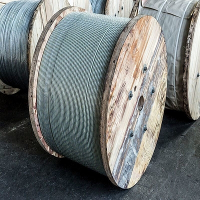 Acero de alta resistencia 1860 MPa para hormigón pretensado de 3 alambres 7 alambres cable de alambre