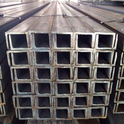 Material de construcción S235jr Ss400 St37 St52 Canal de acero con superficie plana o galvanizada