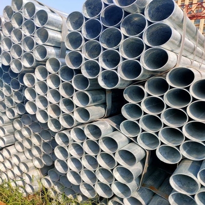 Tubo de acero galvanizado de 1/4&quot;-48&quot; de diámetro con alta capa de zinc y grosor de 0,3-40 mm