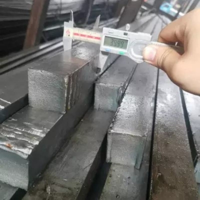 En8 C45 S45c Barras de acero sólidas cuadradas rectangulares planas especiales para la fabricación de herramientas y matrices