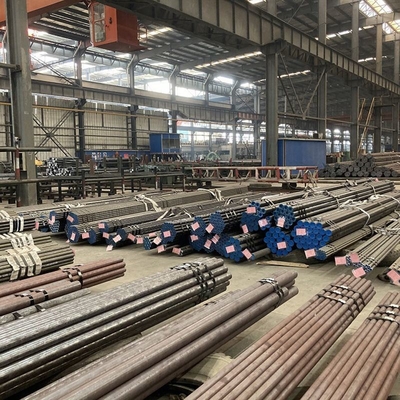 API5l Tubo de acero sin costura para fundición de aceite Sección redonda Forma X42 X46 X56 X60 X65 X70