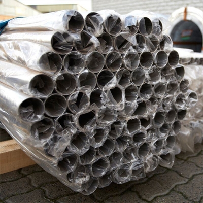 Tubo de acero inoxidable ASTM A270 A554 SS304 316L 316 310S 440 1.4301 321 904L 201 Tubo cuadrado de acero inoxidable Ss tubo sin costura